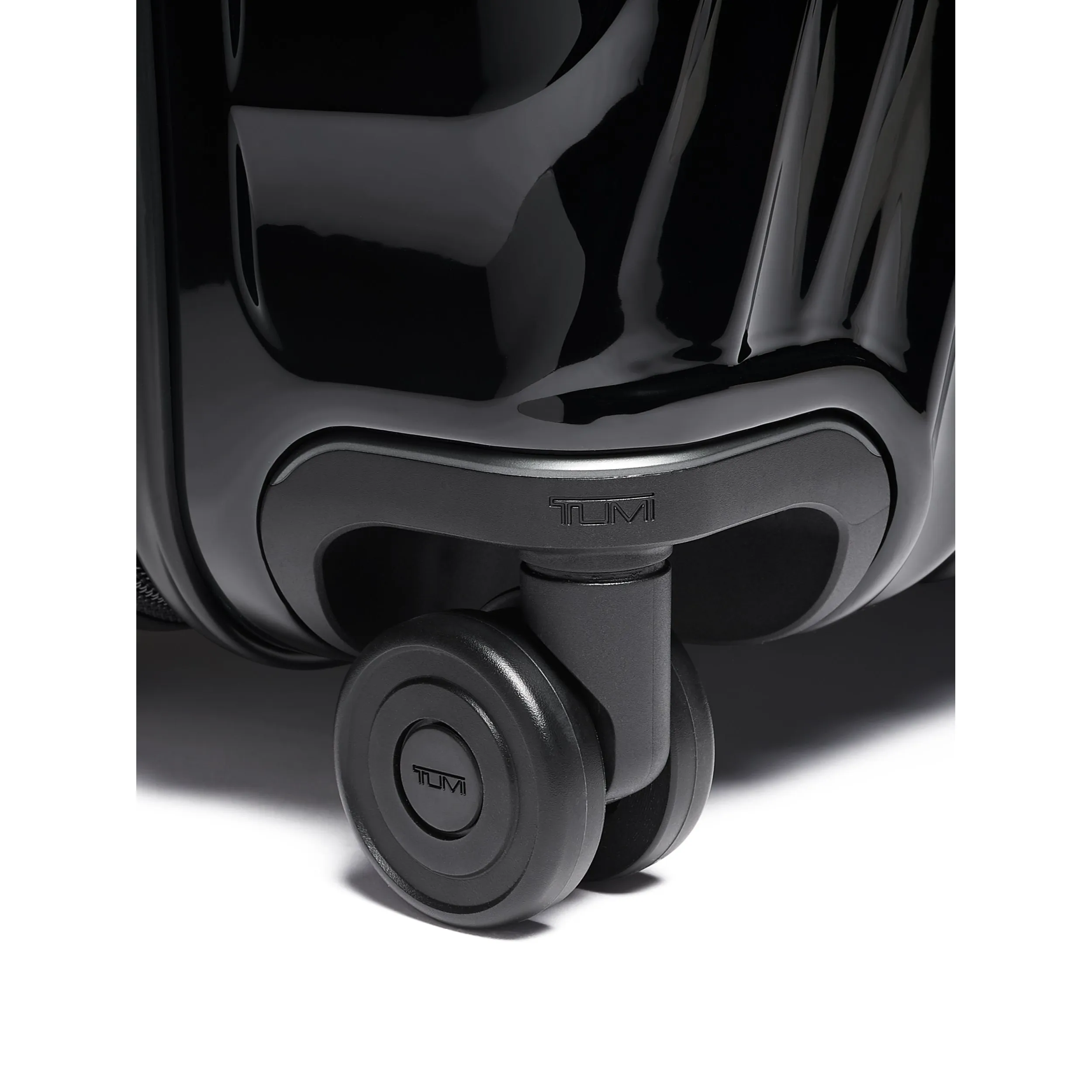 19 Degree Ww Trip 4 Wheel P/C