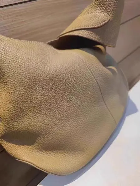 Essentials Genuine Leather Slouch Hobo Bag, Must-have Fashion Designer Bucket Tote Bag