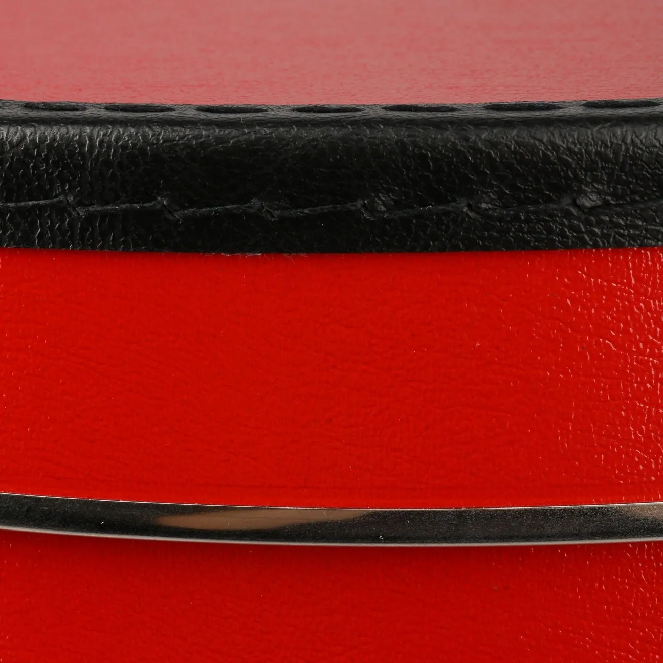 Hat Box Red by Lierys