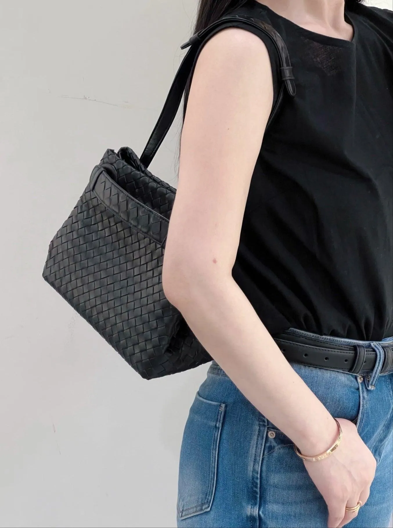 Luxury Handwoven Lambskin Leather Shoulder Bag, Soft Leather Versatile Top Handle & Underarm Design for Women